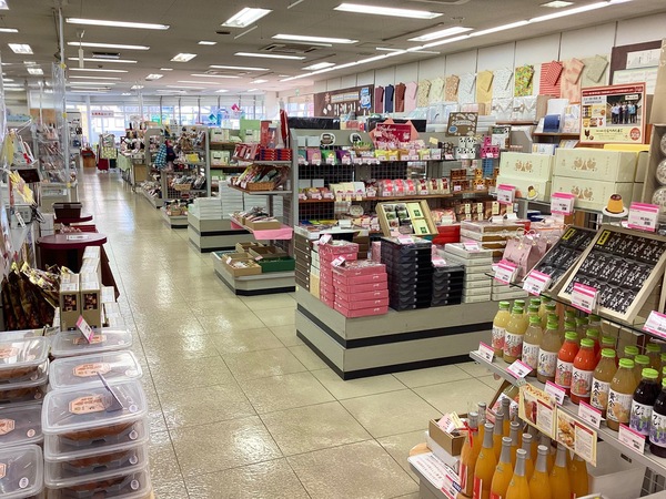 安来店内観（控え）